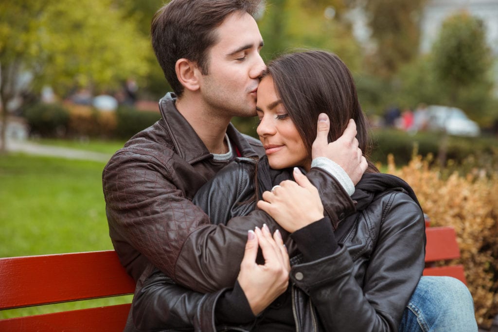 dating during autumn, first date ideas, first date tips