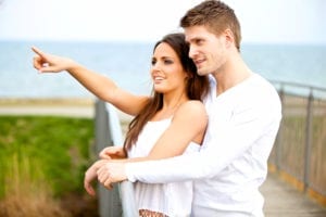 portrait of a happy young couple dating outdoors B6Q sSVKl