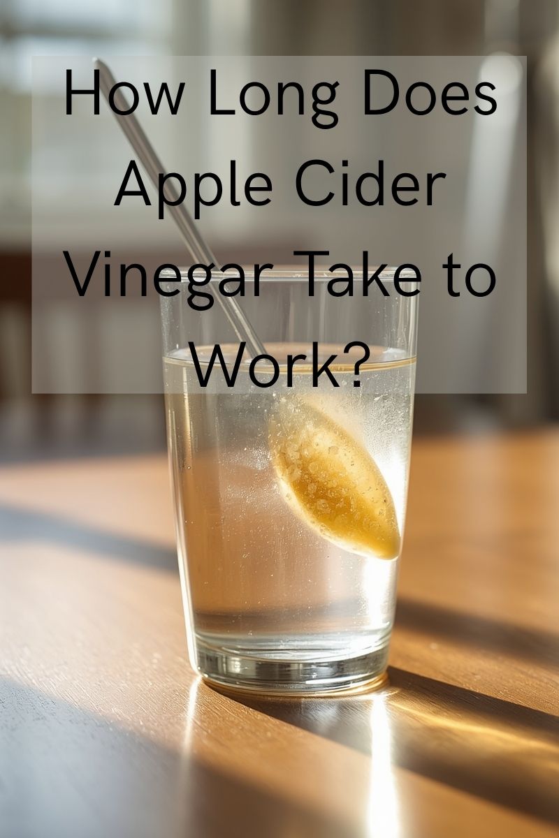 image of a glass of apple cider vinegar in a glas filled with water,