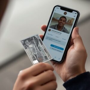 Military Romance Scams: How to Spot a Fake Soldier Online 7 a woman trying to pay a scammer online,